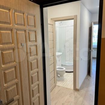 Продается 1-комнатная квартира, 32 м²