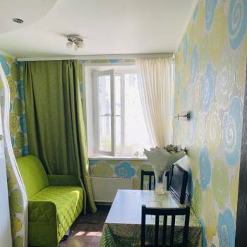 Продается 1-комнатная квартира, 35 м²