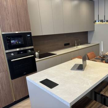 Продается 2-х комнатная квартира, 61 м²