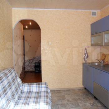 Продается 1-комнатная квартира, 46,5 м²