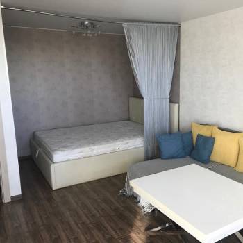 Сдается 1-комнатная квартира, 39 м²