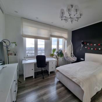 Продается Многокомнатная квартира, 189,2 м²
