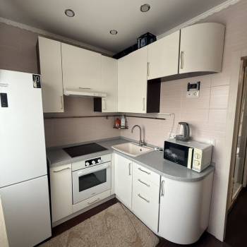 Сдается 1-комнатная квартира, 39 м²