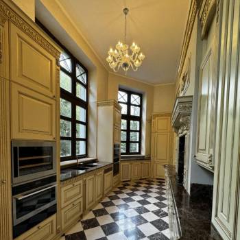 Сдается Дом, 550 м²