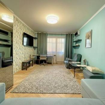 Сдается 1-комнатная квартира, 41 м²