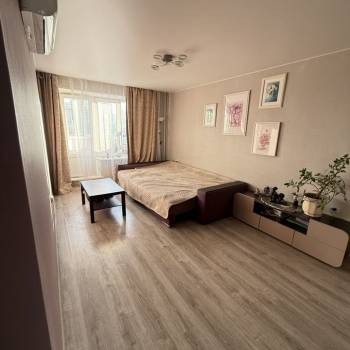 Продается 3-х комнатная квартира, 57,8 м²