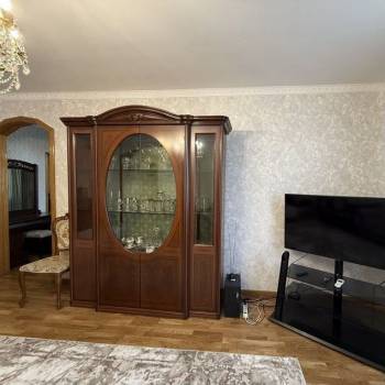 Сдается Многокомнатная квартира, 72,4 м²