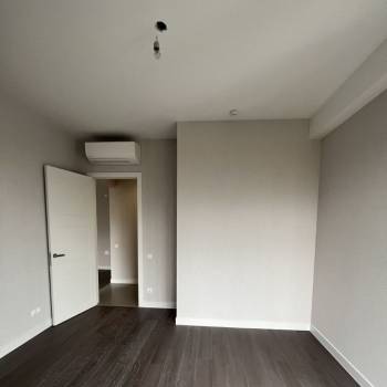 Продается 1-комнатная квартира, 41 м²