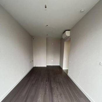 Продается 1-комнатная квартира, 41 м²