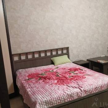 Сдается 1-комнатная квартира, 42 м²