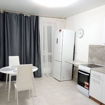 Сдается 1-комнатная квартира, 40 м²