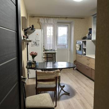 Сдается Многокомнатная квартира, 82 м²