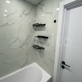 Продается 1-комнатная квартира, 35 м²