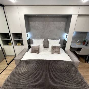 Продается 1-комнатная квартира, 35 м²