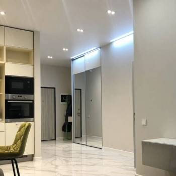 Продается 1-комнатная квартира, 56 м²