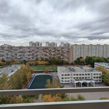 Сдается 1-комнатная квартира, 42 м²
