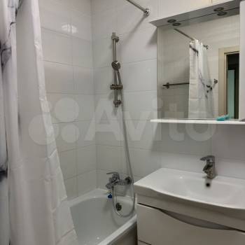 Сдается 1-комнатная квартира, 47 м²