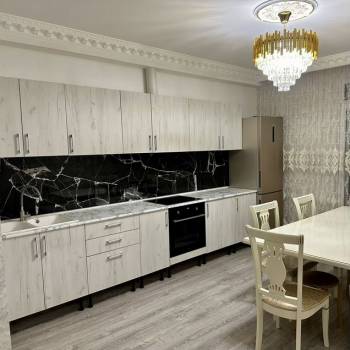 Сдается Многокомнатная квартира, 91 м²