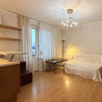 Сдается 2-х комнатная квартира, 40 м²