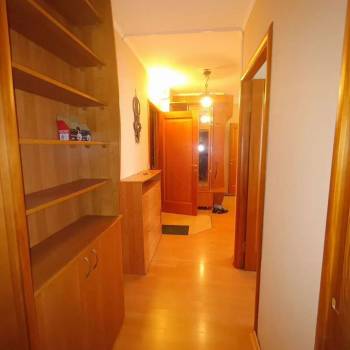 Продается 3-х комнатная квартира, 56,9 м²
