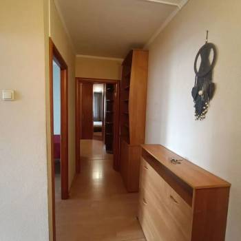 Продается 3-х комнатная квартира, 56,9 м²