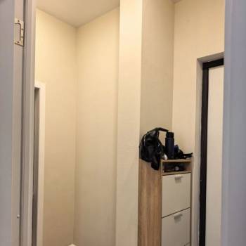 Продается 1-комнатная квартира, 42 м²