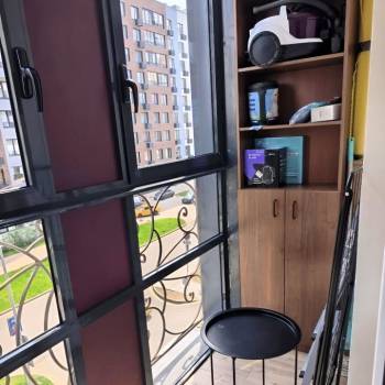 Продается 1-комнатная квартира, 42 м²