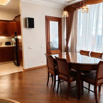 Продается 3-х комнатная квартира, 119,7 м²