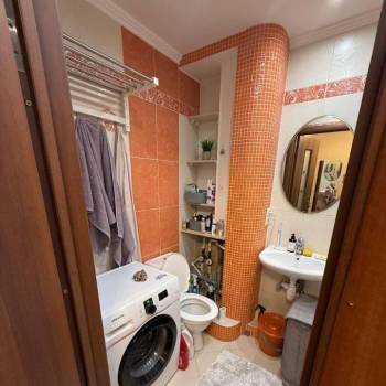 Продается 1-комнатная квартира, 35 м²