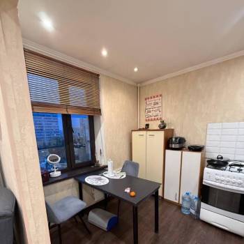 Продается 1-комнатная квартира, 35 м²