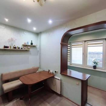 Продается 3-х комнатная квартира, 102 м²