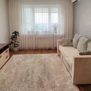 Продается 3-х комнатная квартира, 102 м²