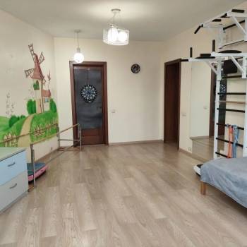 Продается 3-х комнатная квартира, 102 м²