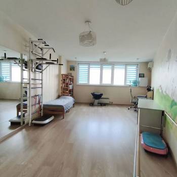 Продается 3-х комнатная квартира, 102 м²