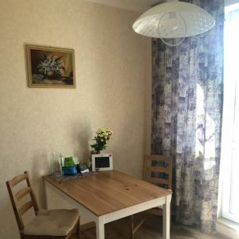 Сдается 1-комнатная квартира, 40 м²