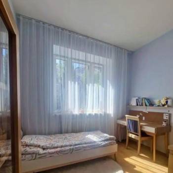 Сдается Многокомнатная квартира, 90 м²