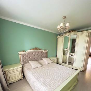 Сдается Многокомнатная квартира, 60 м²