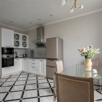 Сдается 2-х комнатная квартира, 82 м²