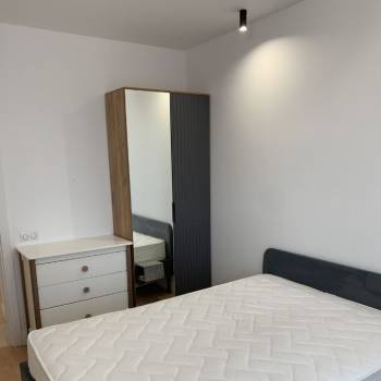 Сдается Многокомнатная квартира, 79 м²