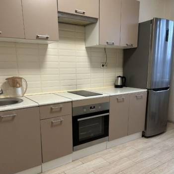 Продается 1-комнатная квартира, 39 м²