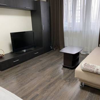 Продается 1-комнатная квартира, 39 м²