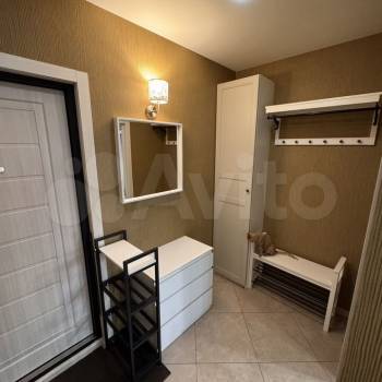 Продается 1-комнатная квартира, 46,1 м²