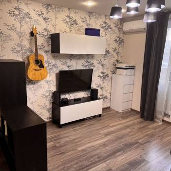 Продается 1-комнатная квартира, 46,1 м²