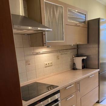 Сдается Многокомнатная квартира, 120 м²