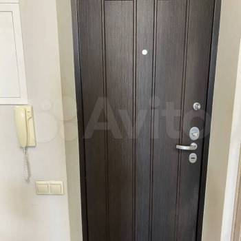 Продается Многокомнатная квартира, 105 м²