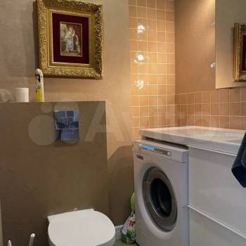Продается Многокомнатная квартира, 105 м²