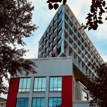 Продается 2-х комнатная квартира, 57,2 м²