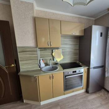 Сдается Многокомнатная квартира, 65 м²
