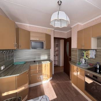 Сдается Многокомнатная квартира, 65 м²