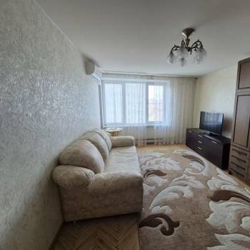 Сдается Многокомнатная квартира, 65 м²